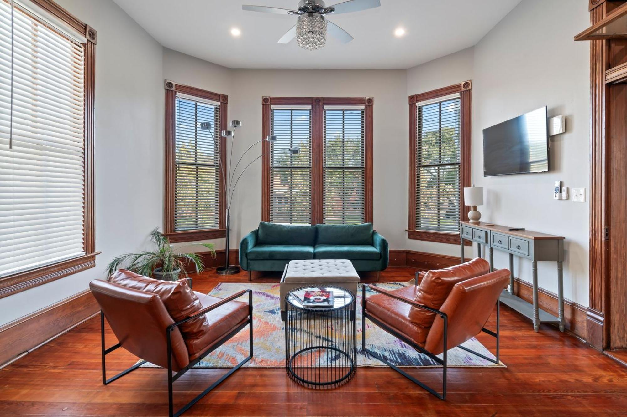 Historic Galveston Family Beach Home With 3 King Beds Eksteriør bilde